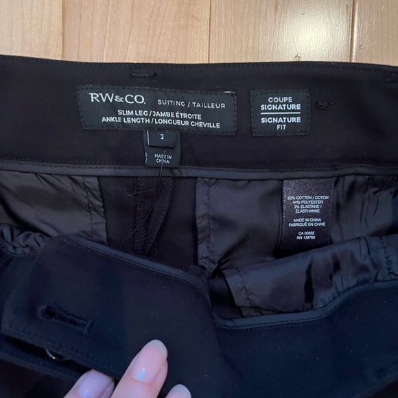 RW&CO cropped dress pant - Picture 3 of 3